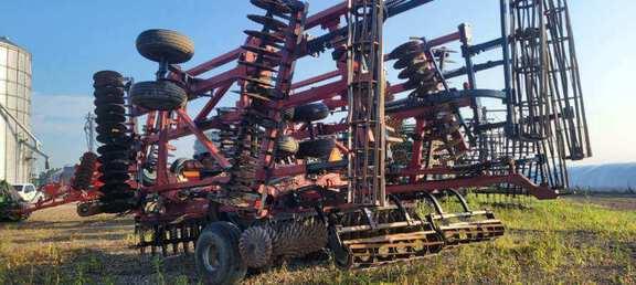 Image of Case IH 330 equipment image 4