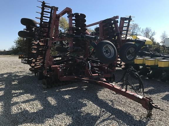 Image of Case IH 330 equipment image 1