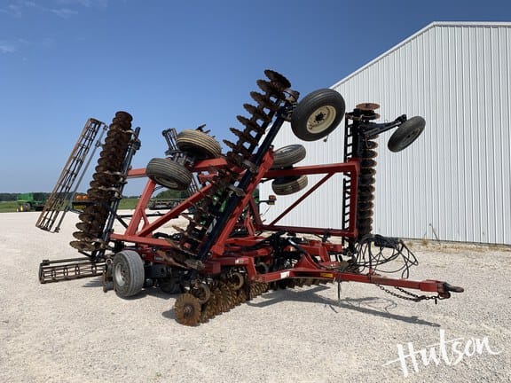2010 Case IH 330 Equipment Image0
