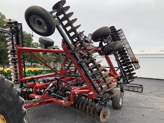 Image of Case IH 330 equipment image 1