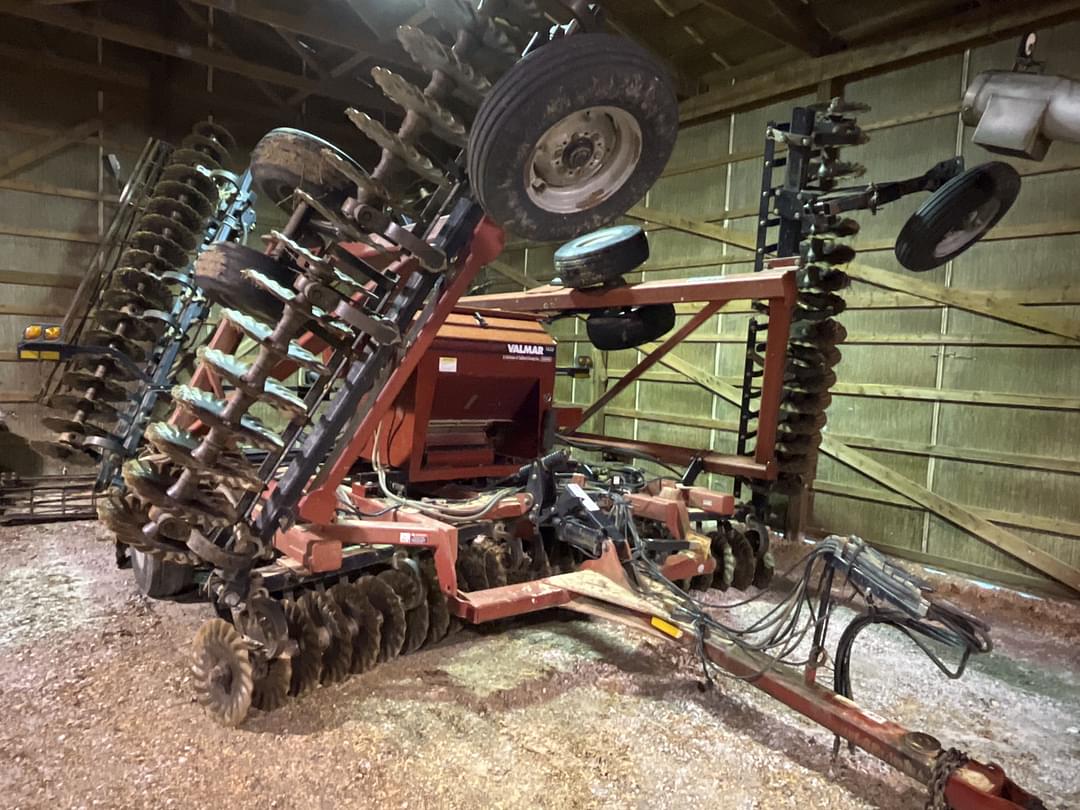 Image of Case IH 330 Turbo Till Primary image