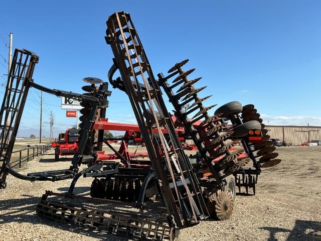 Image of Case IH 330 Turbo Till equipment image 3