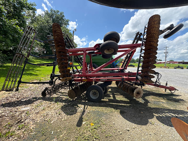 Image of Case IH 330 Turbo Till equipment image 1