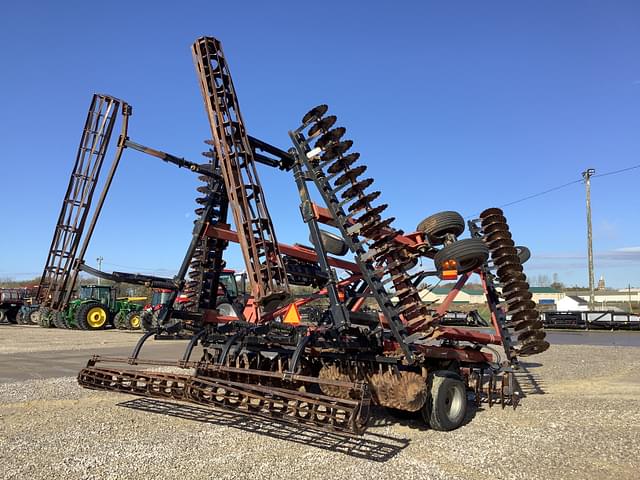 Image of Case IH 330 Turbo Till equipment image 2