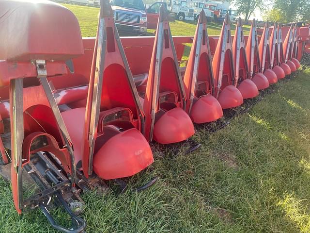 Image of Case IH 3412 equipment image 4