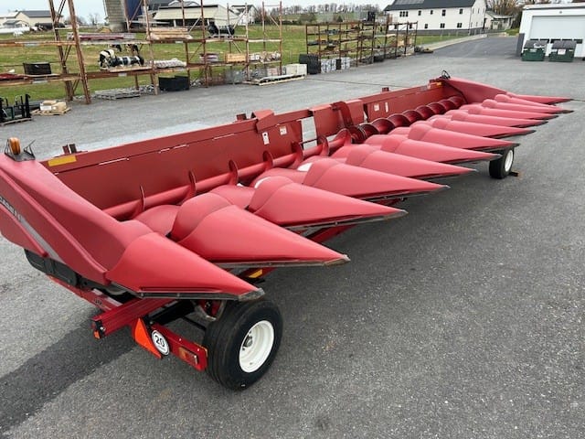 2010 Case IH 3412 Equipment Image0