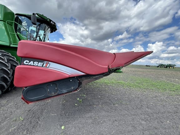 2010 Case IH 3412 Equipment Image0