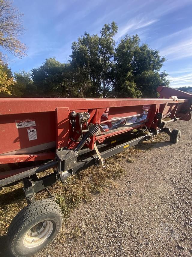 Image of Case IH 3412 equipment image 2