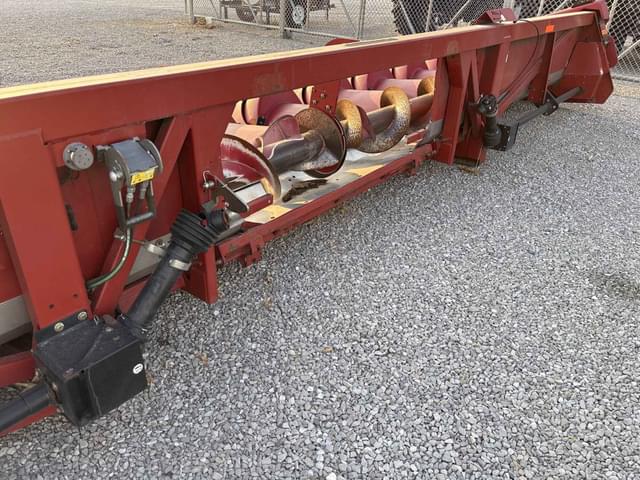 Image of Case IH 3412 equipment image 3