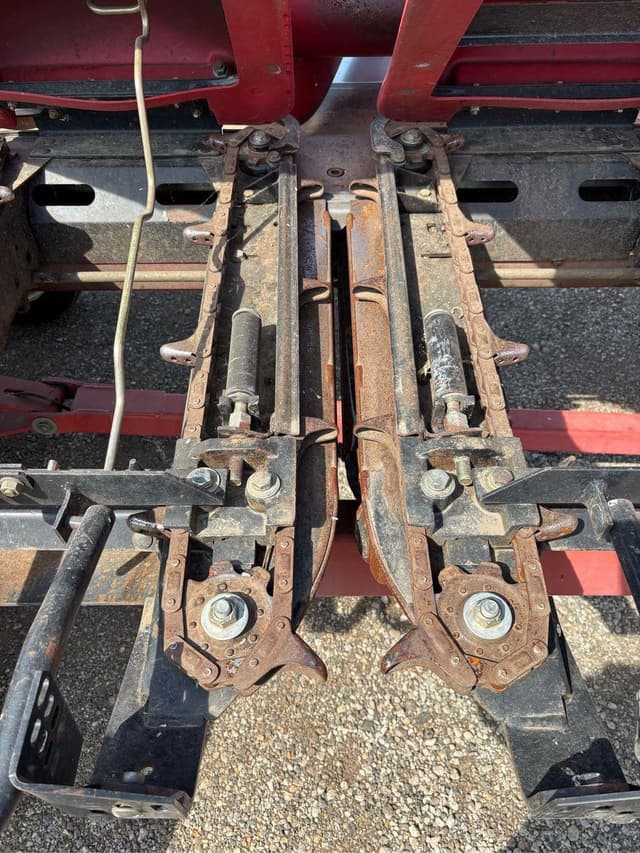 Image of Case IH 3412 equipment image 2