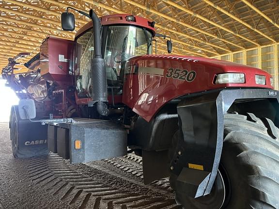 Image of Case IH Titan 3520 equipment image 1