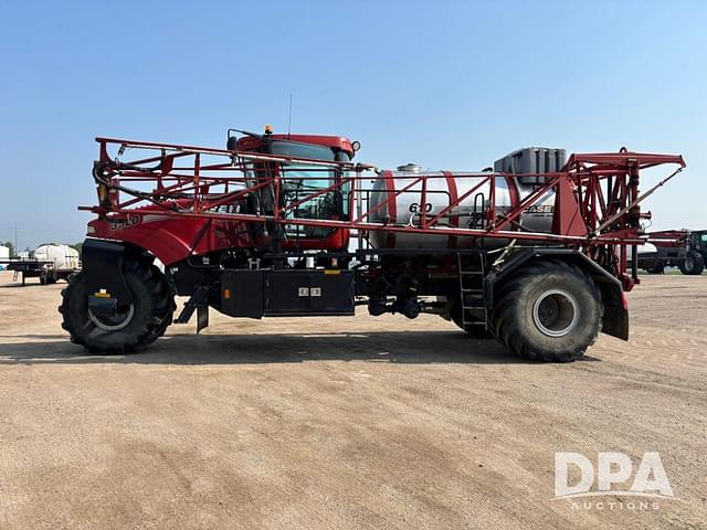 Image of Case IH Titan 3520 equipment image 4