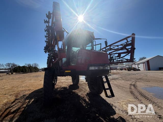 Image of Case IH Patriot 4420 equipment image 4