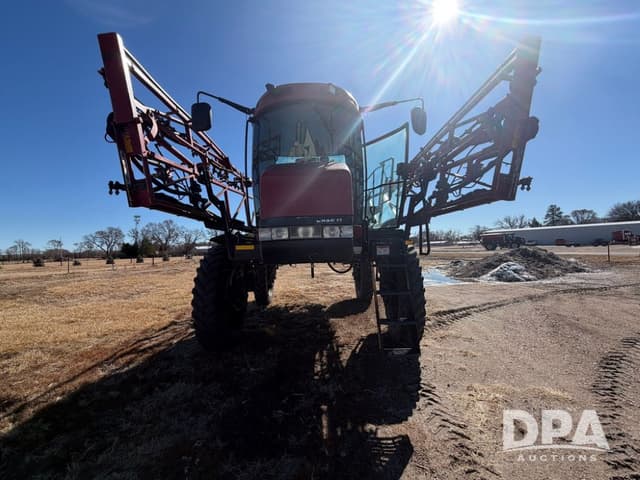 Image of Case IH Patriot 4420 equipment image 3