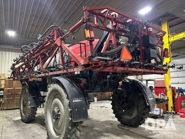 Image of Case IH Patriot 4420 equipment image 4