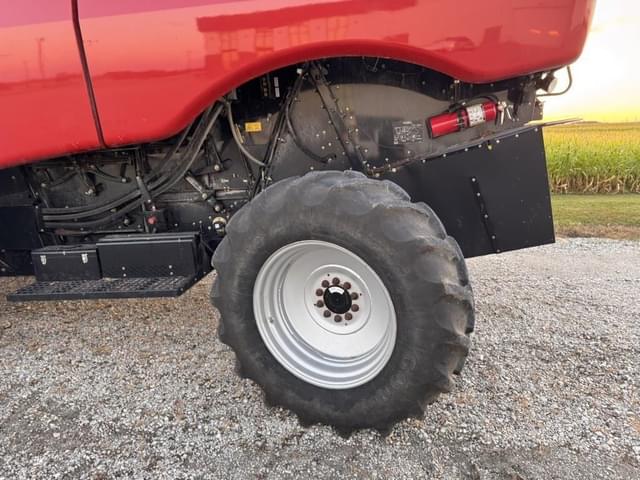 Image of Case IH 5088 equipment image 4