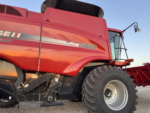 Image of Case IH 5088 equipment image 2