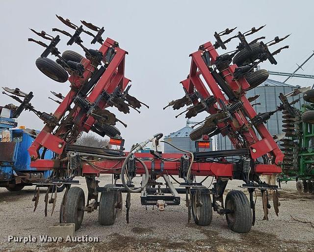 Image of Case IH 5300 equipment image 4