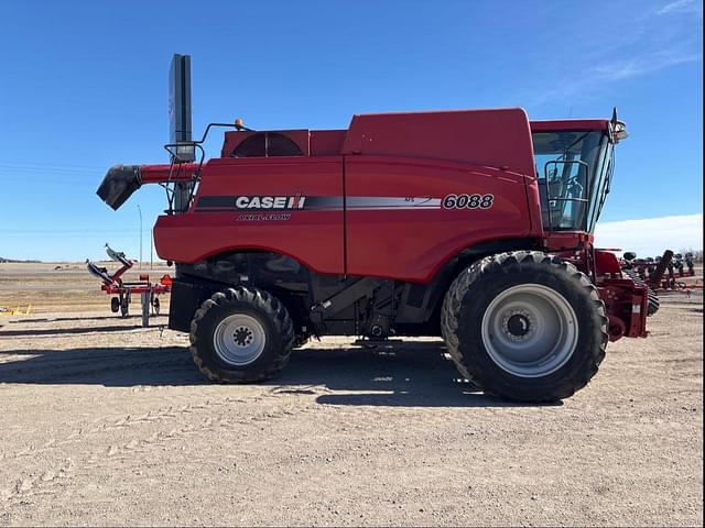 Image of Case IH 6088 equipment image 3