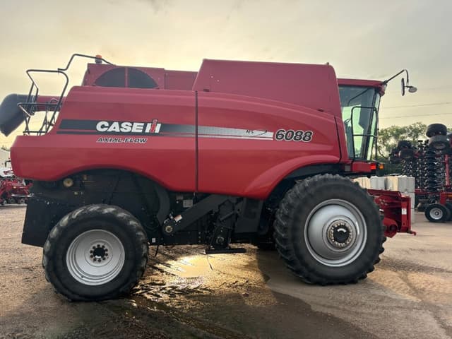 Image of Case IH 6088 equipment image 3