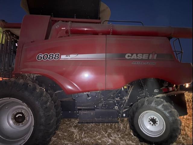 Image of Case IH 6088 equipment image 3