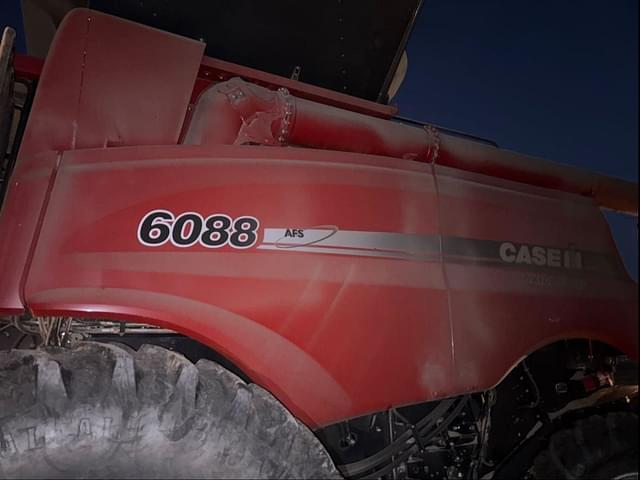 Image of Case IH 6088 equipment image 2