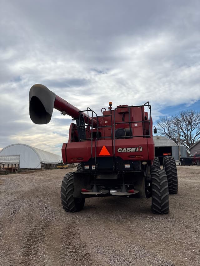 Image of Case IH 6088 equipment image 4
