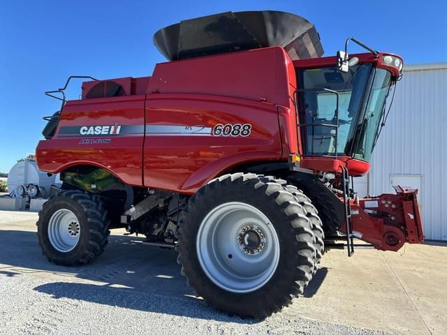 Image of Case IH 6088 equipment image 1