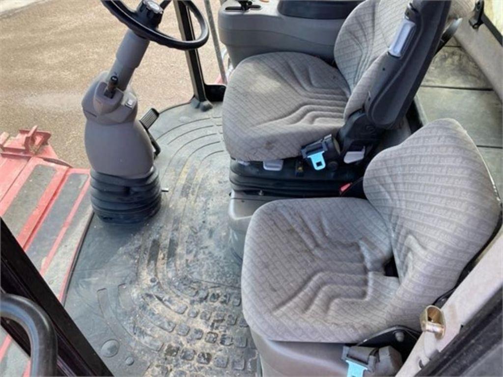 Main image Case IH 7010 8