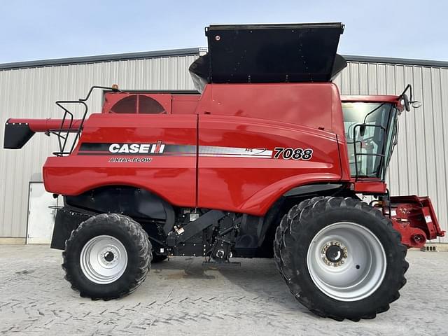 Image of Case IH 7088 equipment image 3