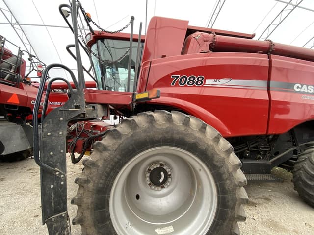 Image of Case IH 7088 equipment image 4