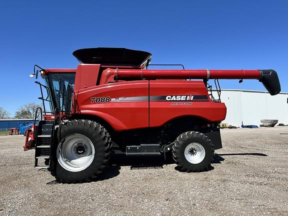 Image of Case IH 7088 equipment image 1