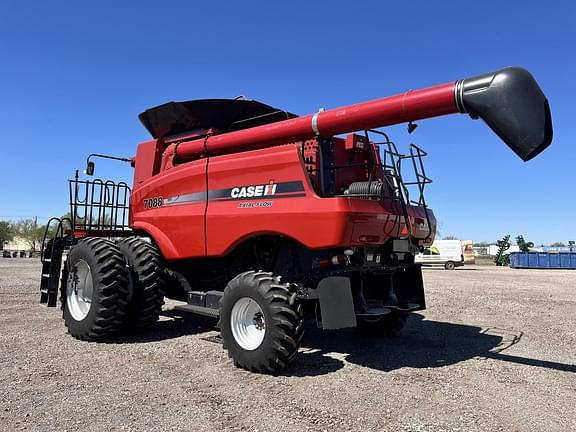 Image of Case IH 7088 equipment image 2