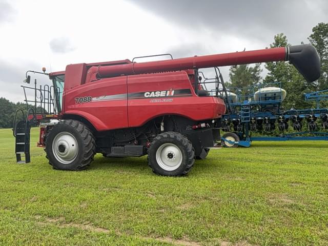 Image of Case IH 7088 equipment image 2