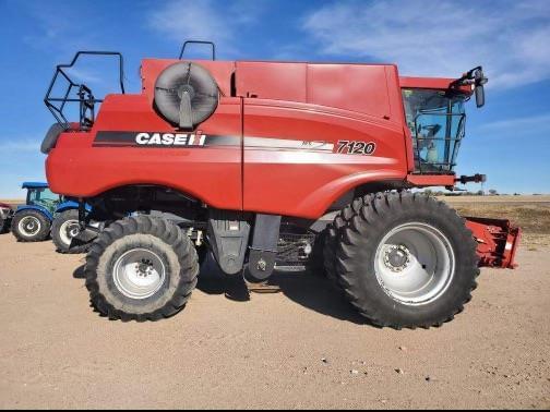 Image of Case IH 7120 equipment image 1