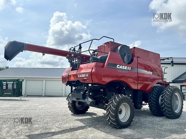 Image of Case IH 7120 equipment image 4