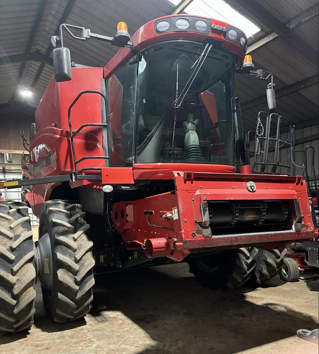 Image of Case IH 7120 Primary image