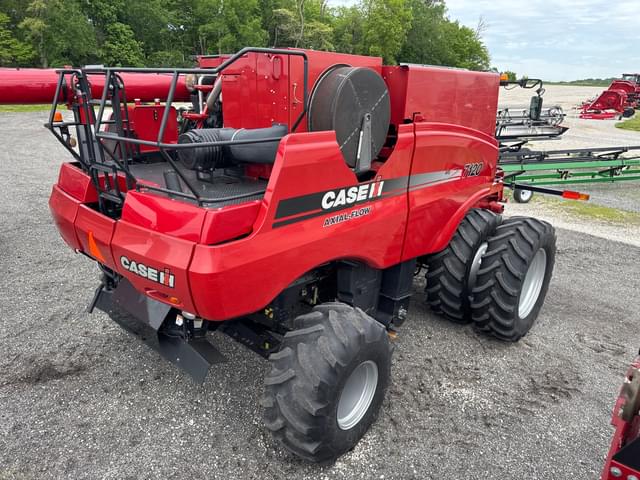 Image of Case IH 7120 equipment image 2