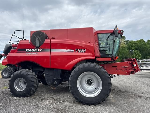 Image of Case IH 7120 equipment image 1