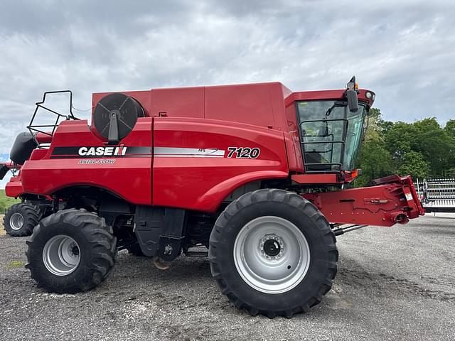 Image of Case IH 7120 equipment image 1