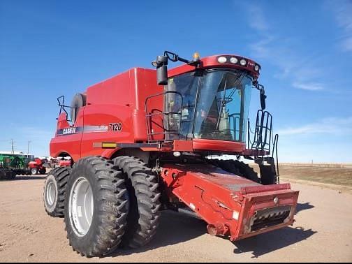 Image of Case IH 7120 equipment image 1