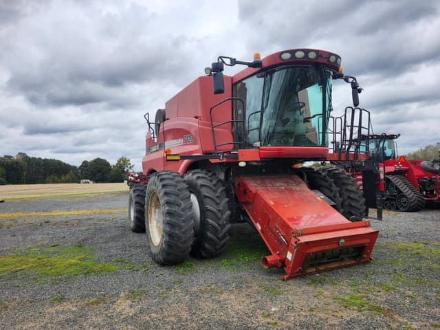 Image of Case IH 7120 equipment image 2