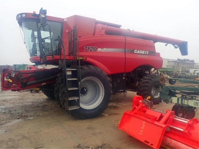 Image of Case IH 7120 equipment image 4