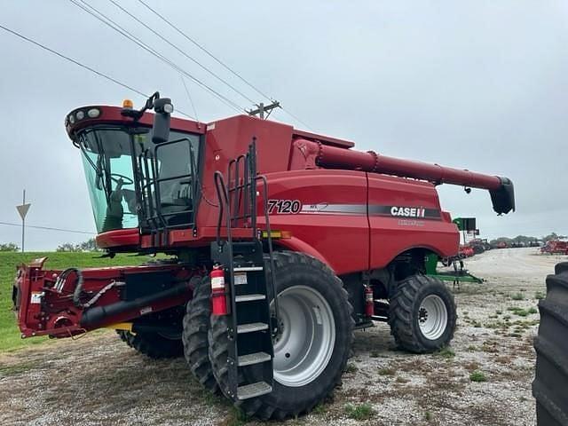 Image of Case IH 7120 Primary image