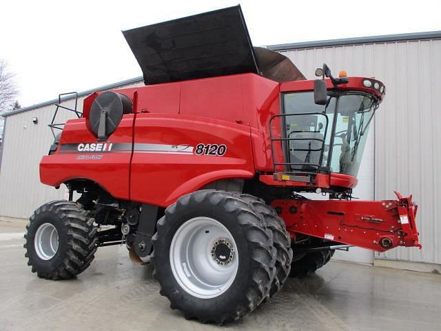 Image of Case IH 8120 equipment image 2