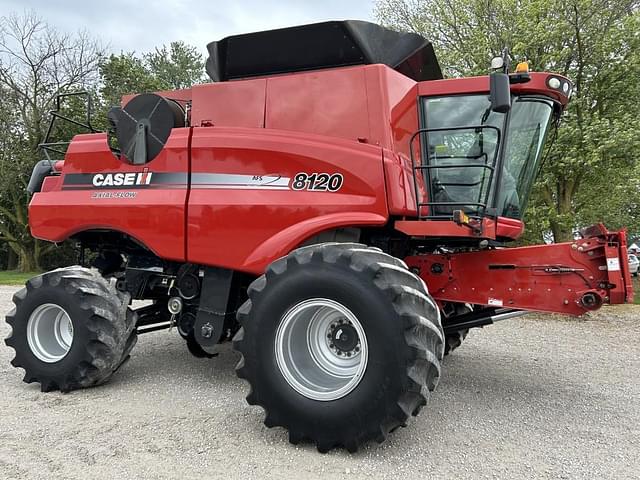 Image of Case IH 8120 equipment image 1