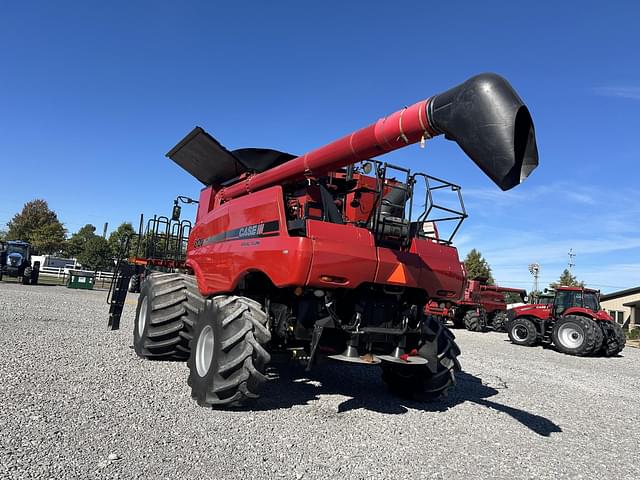 Image of Case IH 8120 equipment image 4