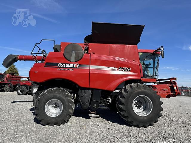 Image of Case IH 8120 equipment image 3