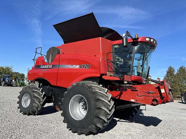 Image of Case IH 8120 equipment image 1