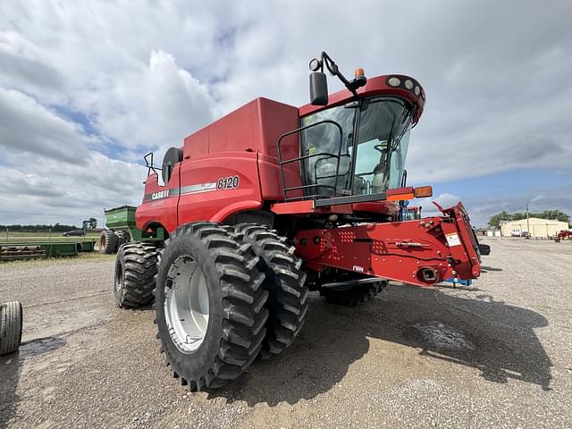 Image of Case IH 8120 equipment image 2